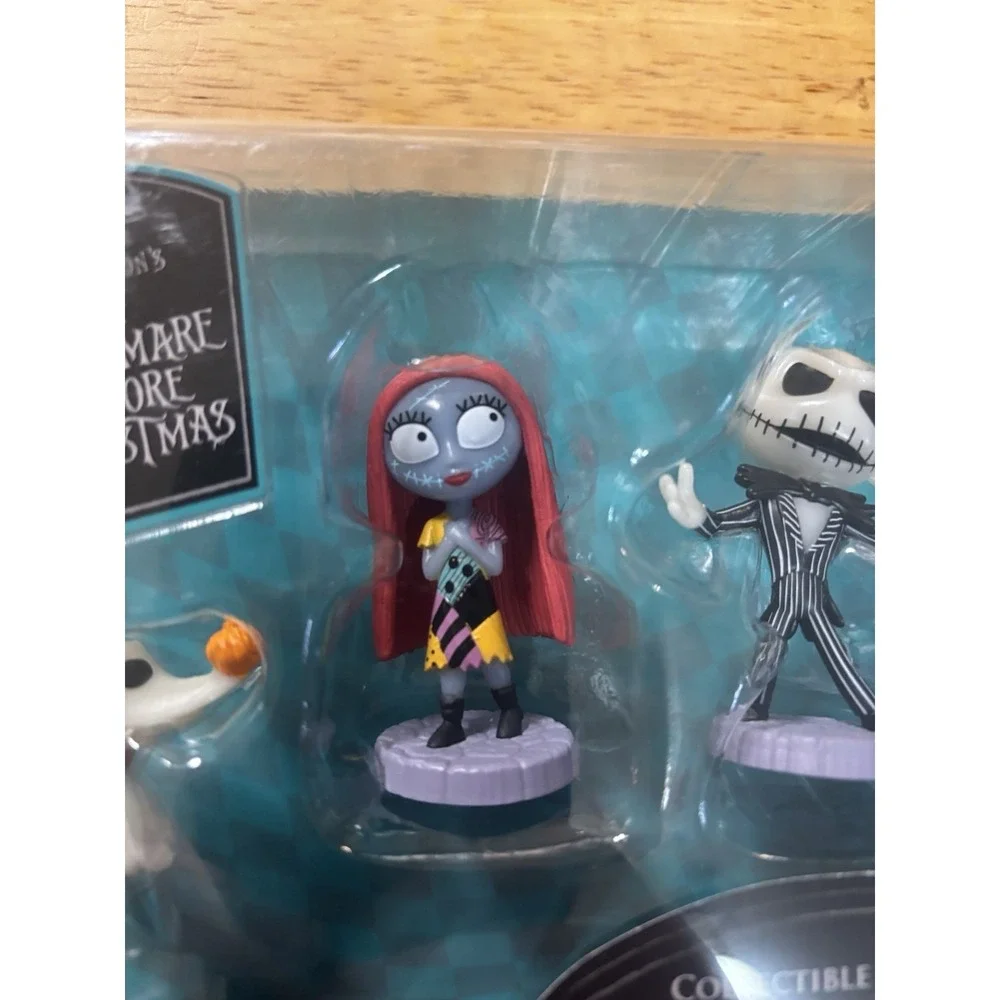 New Disney Tim Burton's Nightmare Before Christmas Glow In Dark Figures - Picture 3 of 9